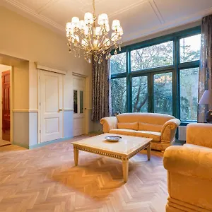 Appartement The Royal Ii - R.q.c., Den Haag