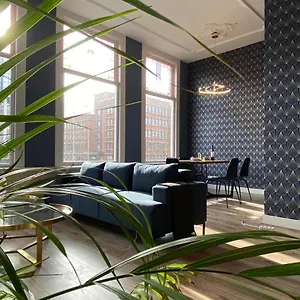 Appartement Centre With Roof Terrace And Parking With Additional Costs, La Haye