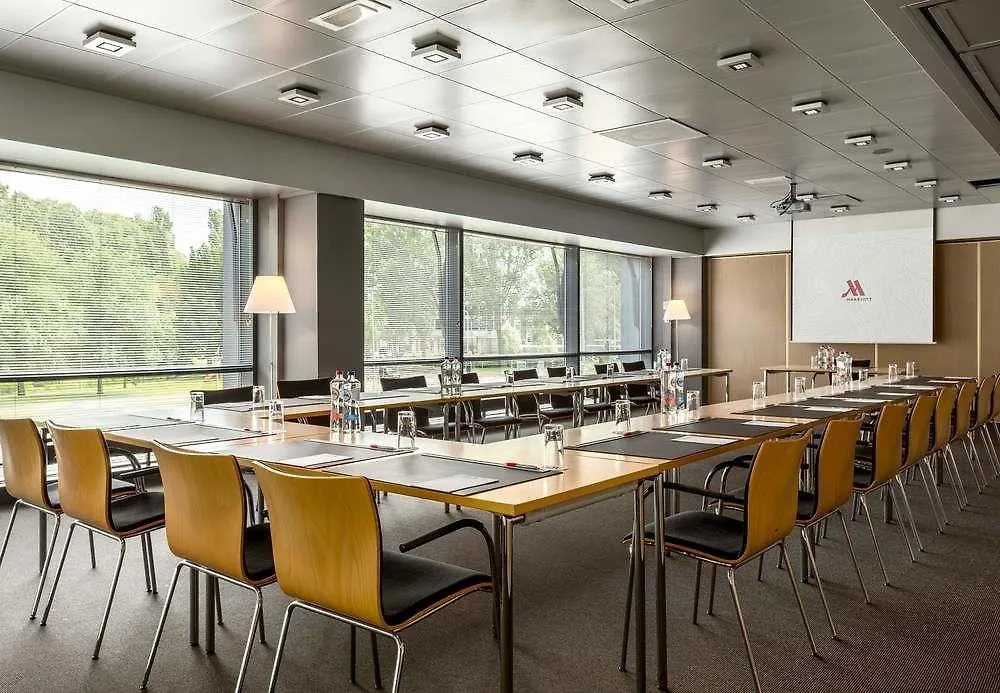 Marriott Hotel Haag 4*,  Nederländerna